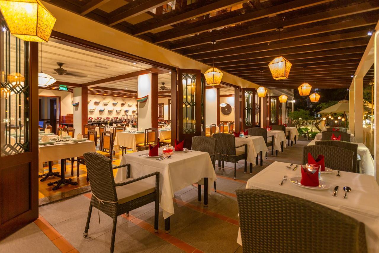 Cozy Savvy Boutique Hotel Hoi An Bagian luar foto The restaurant