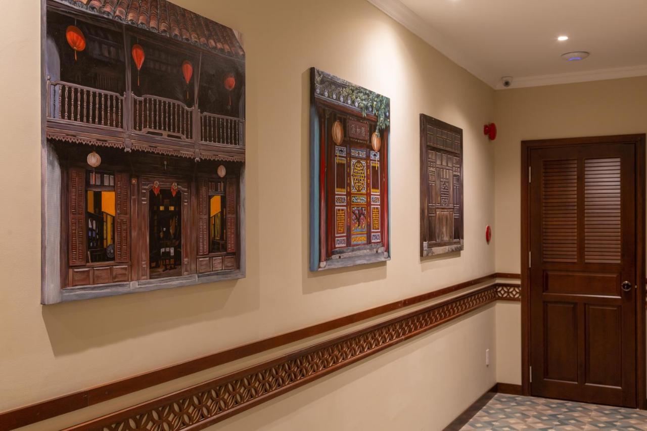 Cozy Savvy Boutique Hotel Hoi An Bagian luar foto Interior of the hotel